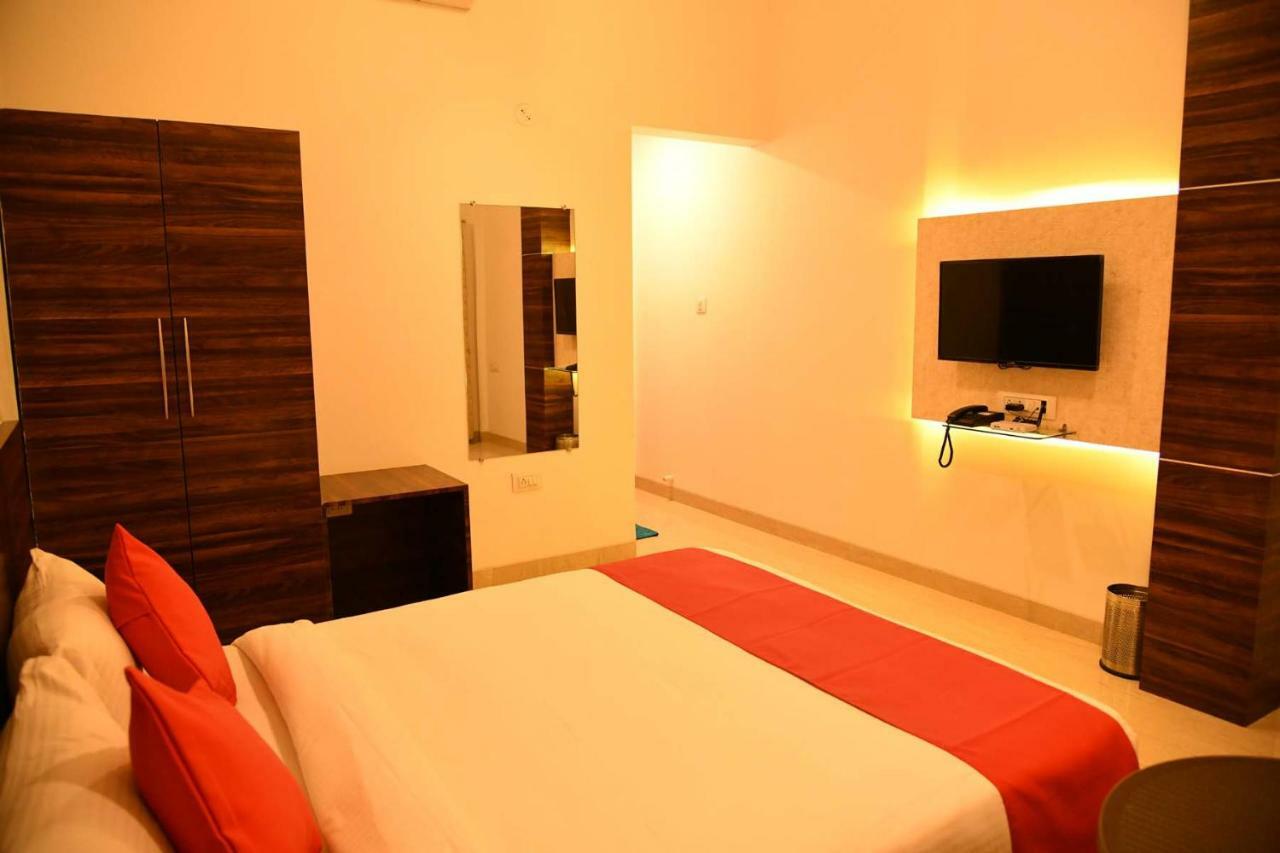 Royal Orbit Hotel Pancsgani Kültér fotó
