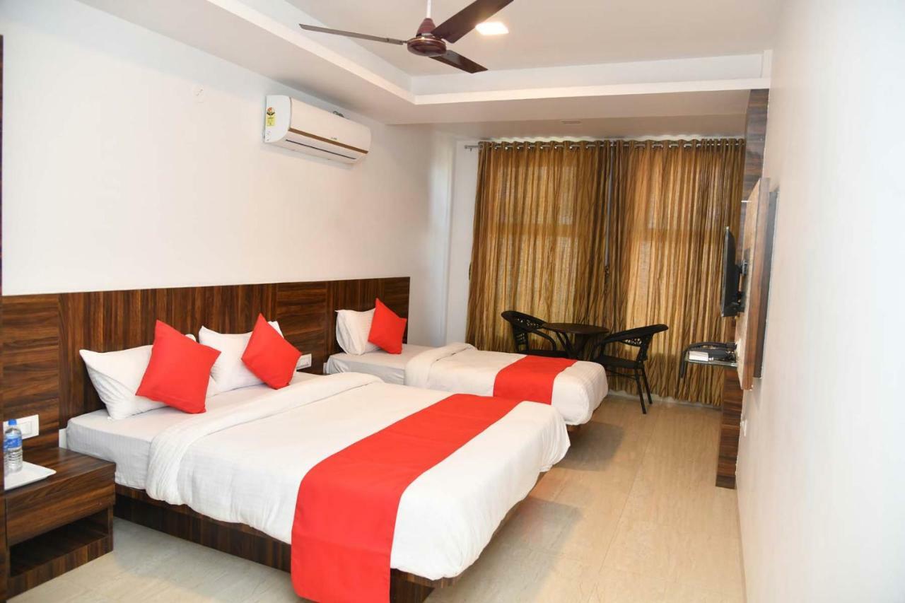Royal Orbit Hotel Pancsgani Kültér fotó